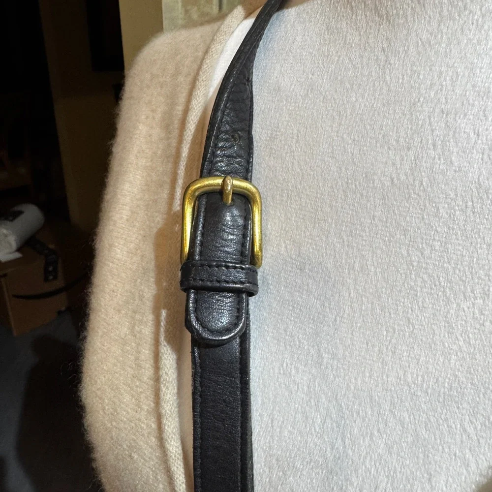 Coach Kit 9973 Vintage camera crossbody‎ Black Leather Crossbody Bag
